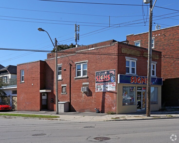 More Photos Of 1548 King St E, Hamilton Storefront Retail Residential For Lease