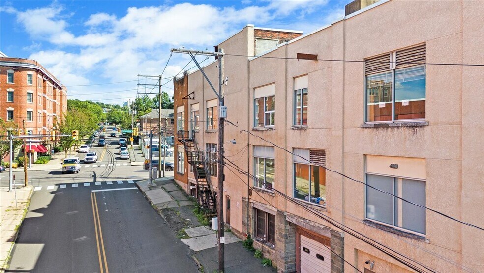 More Photos Of 541 Wyoming Ave, Scranton Office For Lease