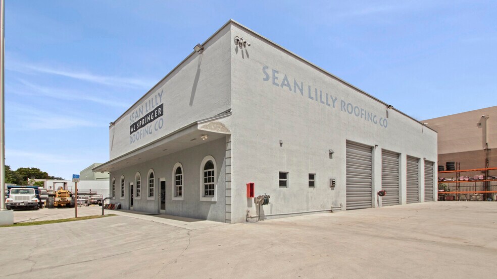 More Photos Of 14701 SW 137th St, Miami Light Distribution For Lease