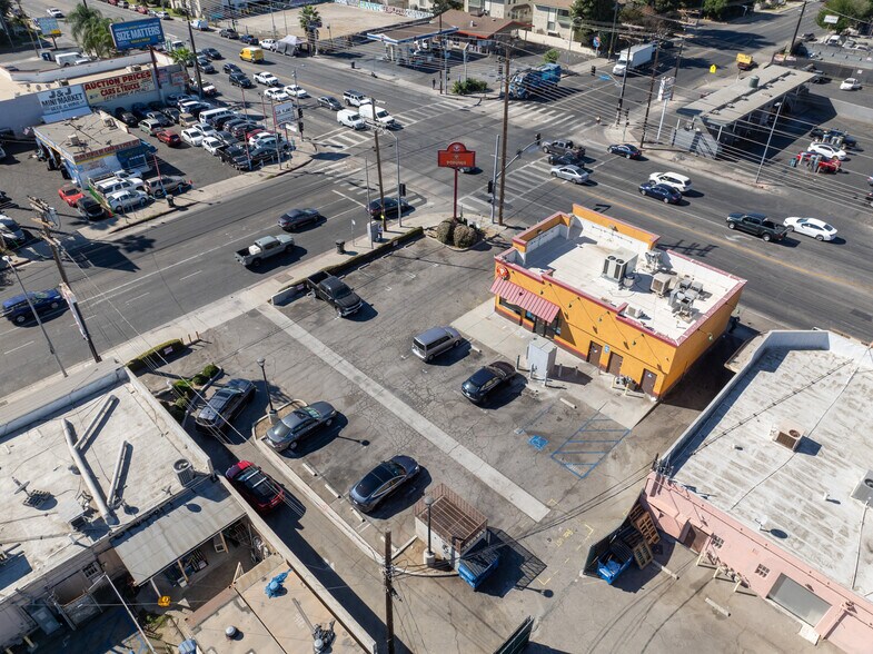 More Photos Of 7610 Sepulveda Blvd & 15243 Saticoy St., Van Nuys Land For Lease