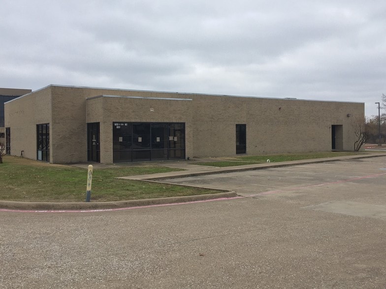 Primary Photo Of 791 S Highway 78, Wylie General Retail For Sale