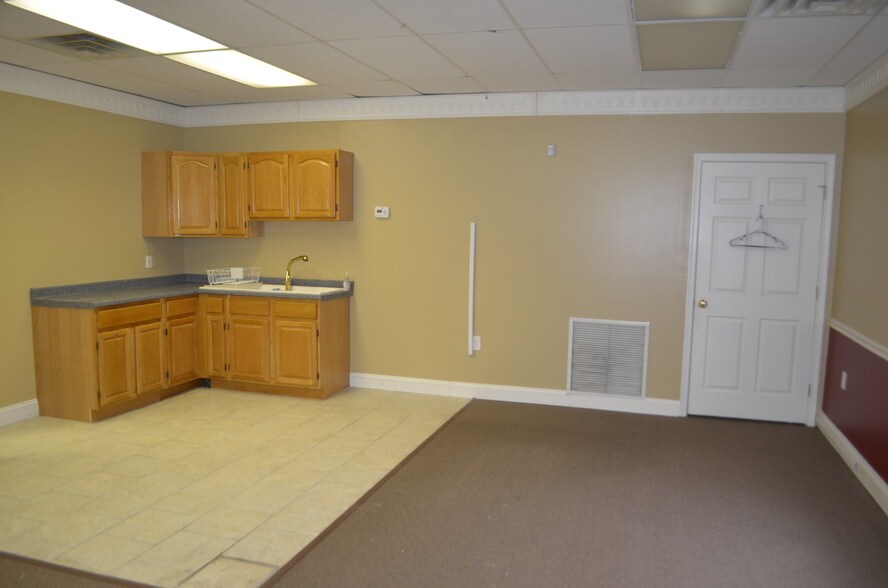 More Photos Of 2309 Bel Air Rd, Fallston Medical For Lease