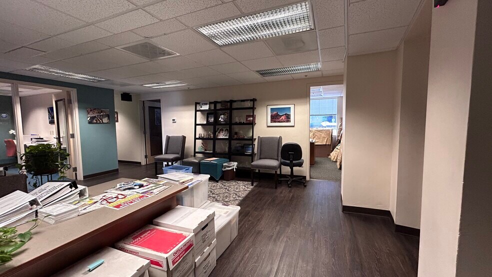 More Photos Of 100 N Stone Ave, Tucson Office Residential For Lease