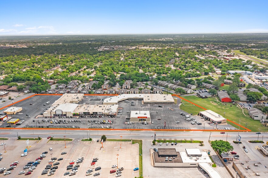 More Photos Of , Duncanville General Retail For Sale