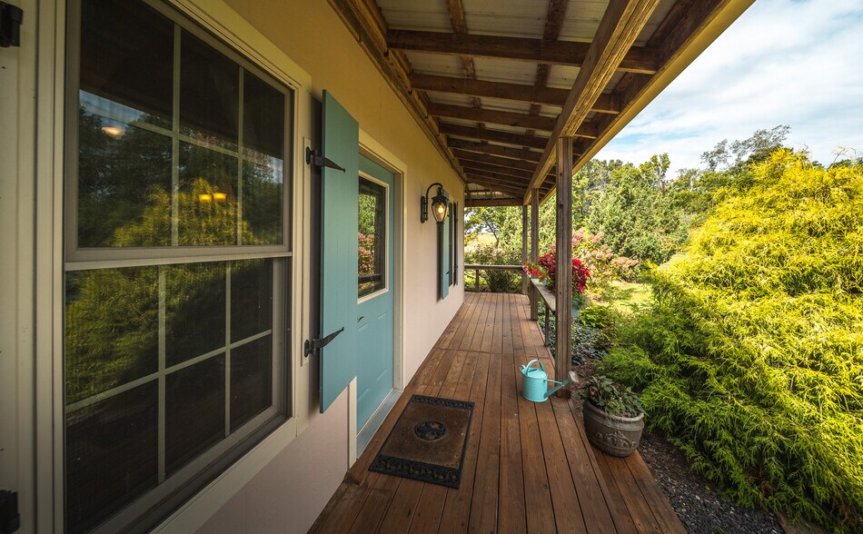 More Photos Of 295 Panthers Den Rd, Makanda Hotel For Sale