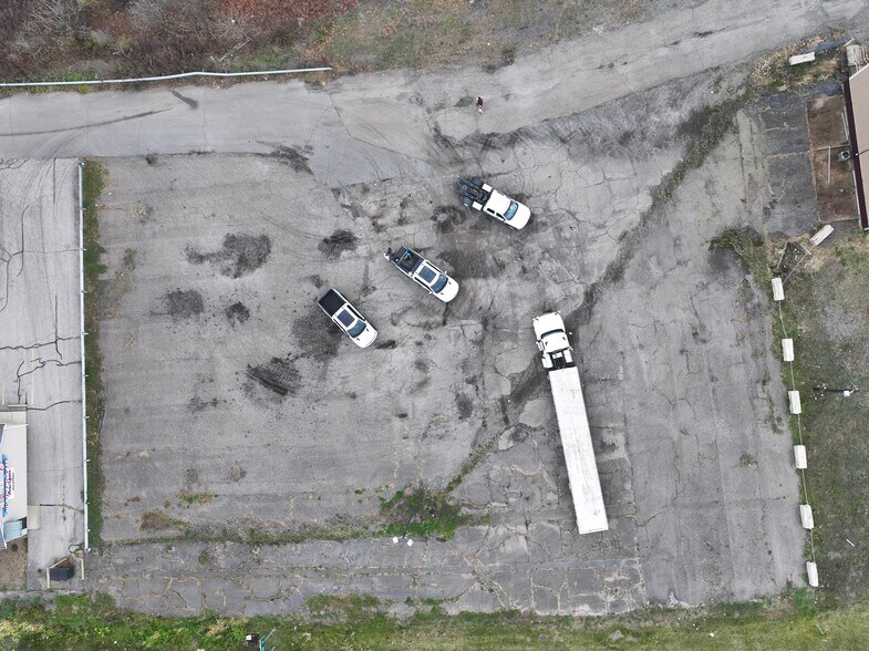 More Photos Of 1980 Main St, Follansbee Land For Sale