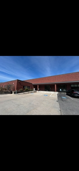 More Photos Of 91 Cedar St, Milford Research And Development For Lease