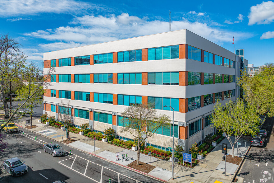 Primary Photo Of 2020 L St, Sacramento Office For Lease