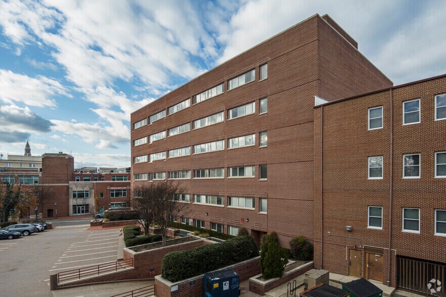 More Photos Of 1420 King St, Alexandria Office For Lease