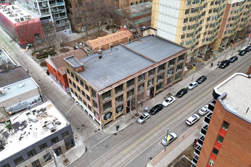 More Photos Of 10-14 Mccaul St, Toronto Office For Sale