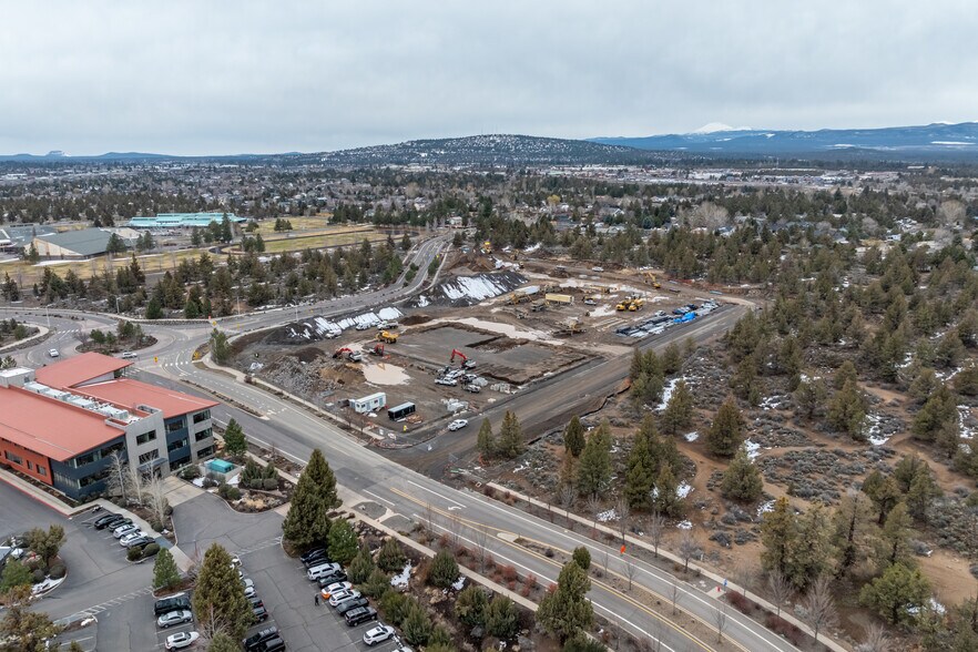 More Photos Of NWC of Cooley Rd. & 18th St., Bend Unknown For Lease