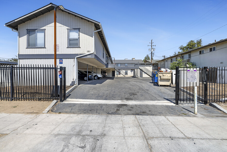 Primary Photo Of 1911 E Saginaw Way, Fresno Apartments For Sale