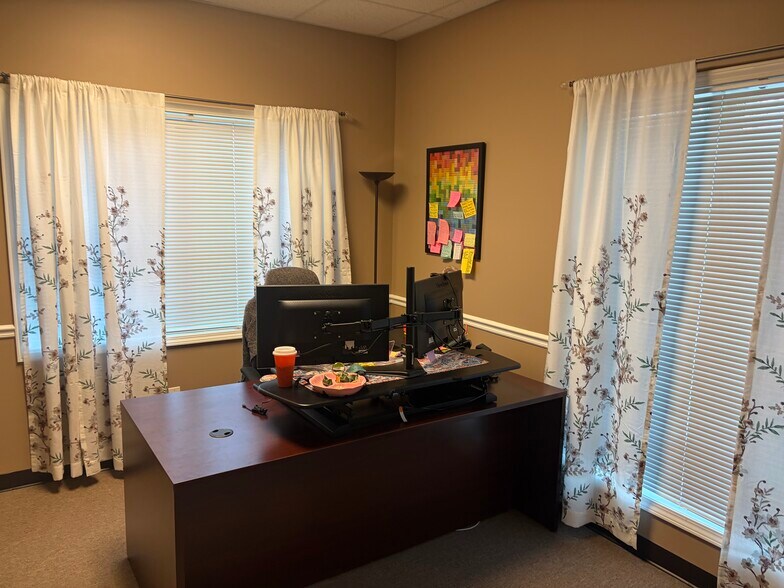 More Photos Of 2518-2528 N Mount Juliet Rd, Mount, Mount Juliet Office For Lease