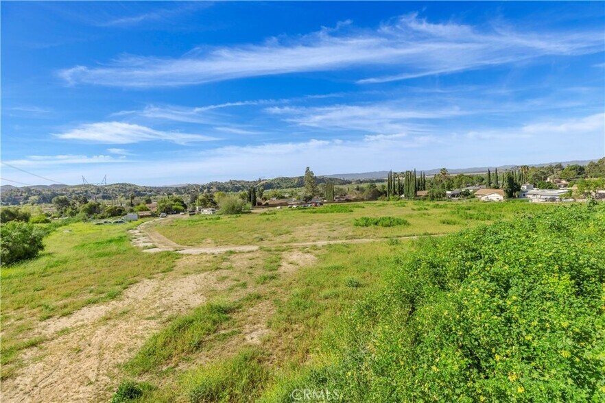 More Photos Of 11326 Wheatland Ave, Sylmar Land For Sale