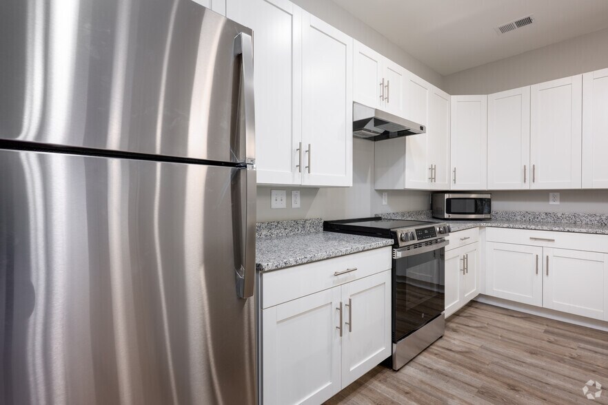 More Photos Of 143 Emerson Point Dr, Elon Apartments For Sale