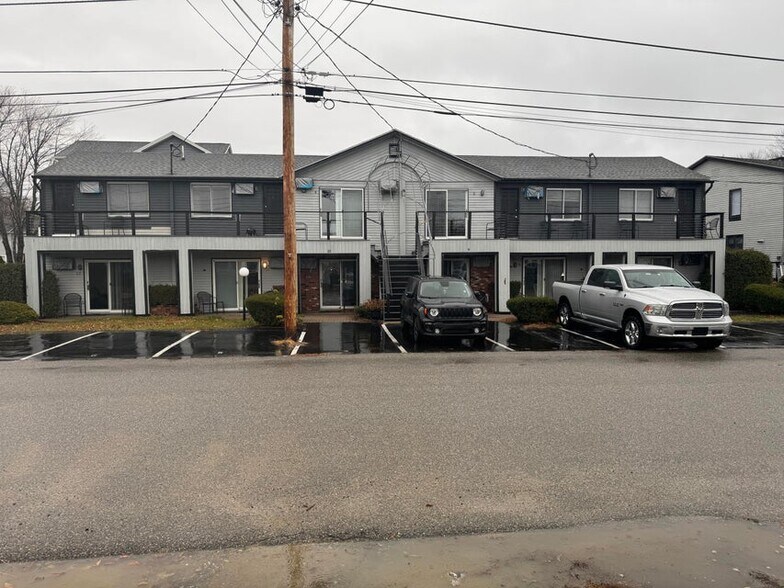 More Photos Of 136 W Grand Ave, Old Orchard Beach Hotel For Sale