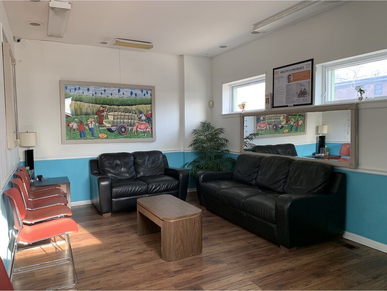 More Photos Of 2809 River Rd, Camden Medical For Sale