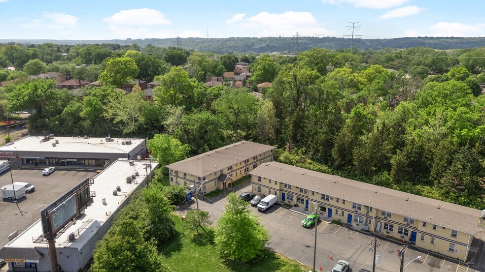 More Photos Of 7743 Reading Rd, Cincinnati Apartments For Sale