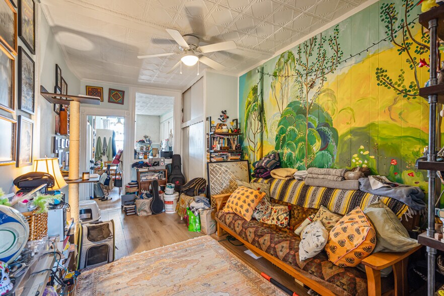 More Photos Of 656 Henry St, Brooklyn Apartments For Sale