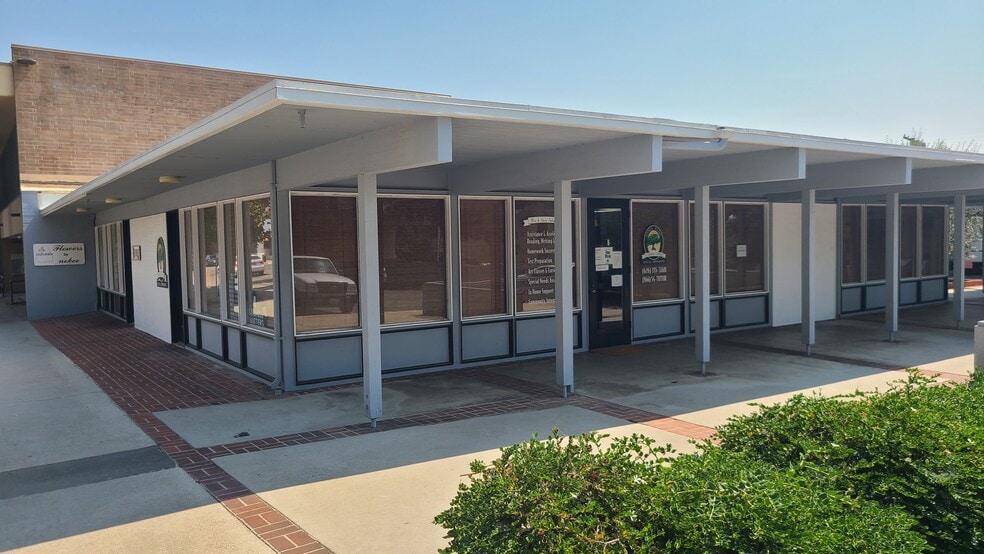 More Photos Of 370 W Sierra Madre Blvd, Sierra Madre Storefront For Lease
