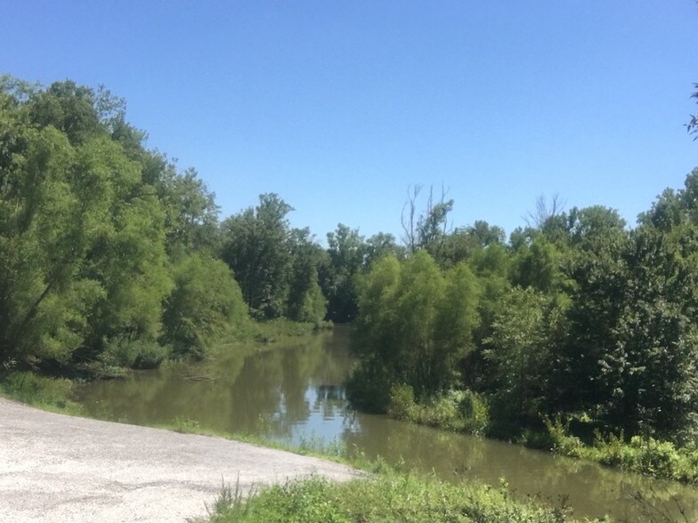 More Photos Of River Ridge Ln, Silverstreet Land For Sale