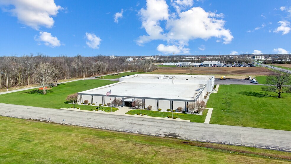 More Photos Of 2025 E 4th St, Lima Light Manufacturing For Sale