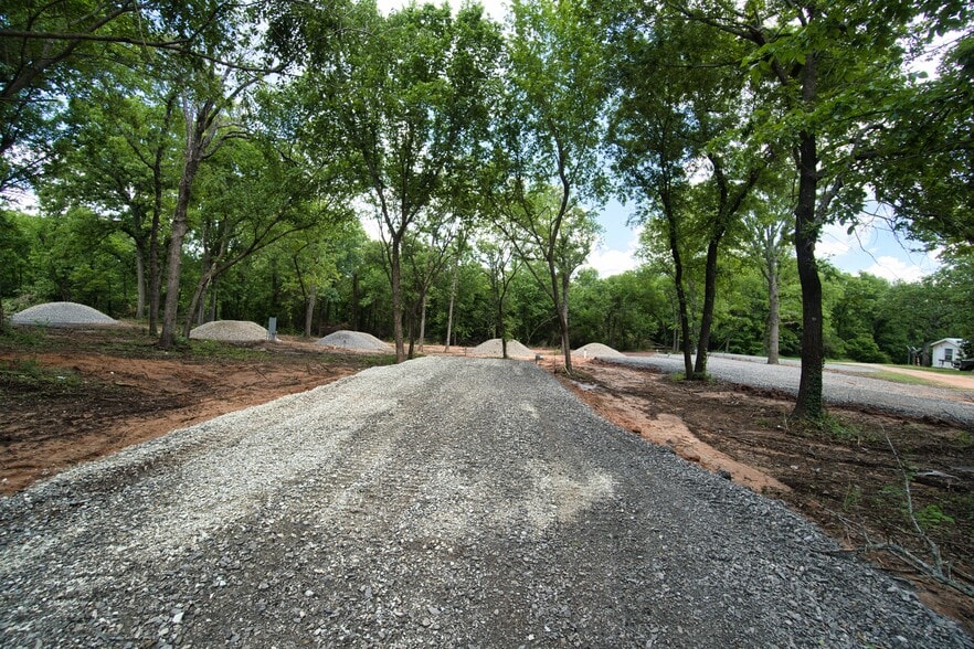 More Photos Of 347203 US Route 66 Hwy, Chandler Trailer Camper Park For Sale
