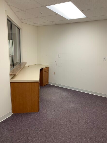 More Photos Of 5430 Campbell Blvd, White Marsh Medical For Sale