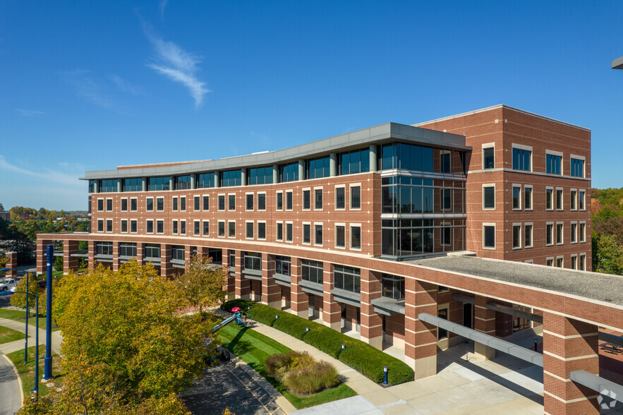 More Photos Of 2 Easton Oval, Columbus Office For Lease