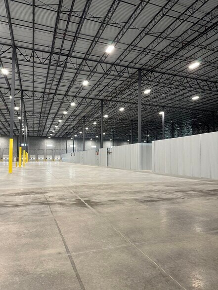 More Photos Of 7600 Wood Rd, Douglasville Distribution For Lease