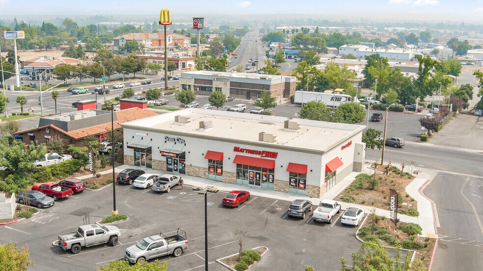 Primary Photo Of 375 Oro Dam Blvd E, Oroville Freestanding For Sale