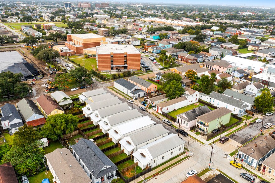 More Photos Of 2500 Freret St, New Orleans Apartments For Sale