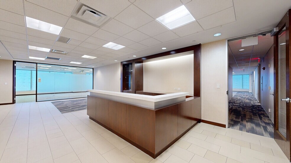 More Photos Of 180 E Broad St, Columbus Office For Lease