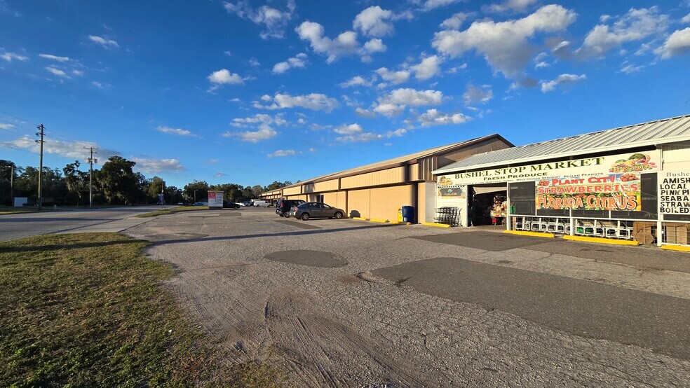 More Photos Of 6520 Fort King Rd, Zephyrhills Storefront Retail Office For Lease