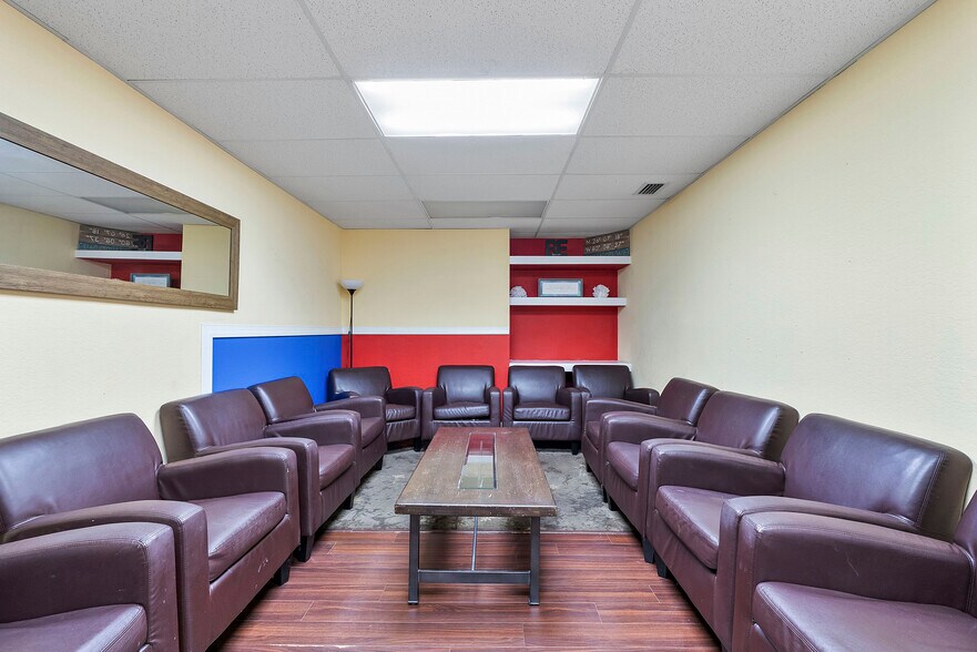 More Photos Of 1730 E Commercial Blvd, Fort Lauderdale Medical For Sale