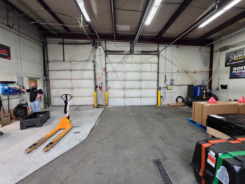 More Photos Of 121 E 1280 N, Tooele Warehouse For Lease
