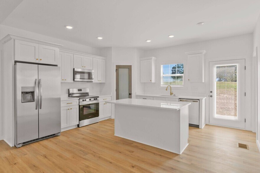 More Photos Of , Lafayette Specialty For Sale