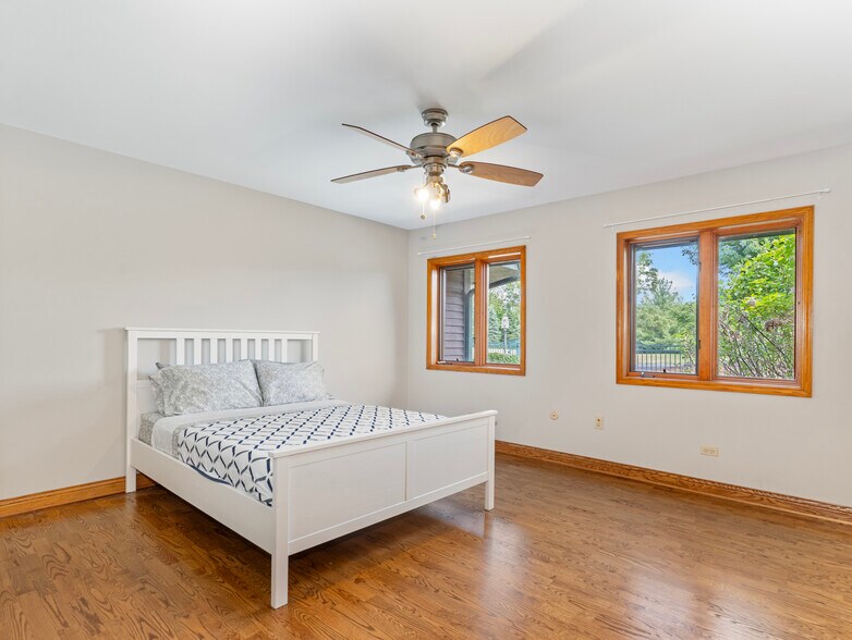 More Photos Of 22660 S Harlem Ave, Frankfort Flex For Sale