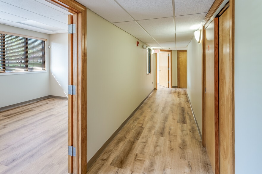 More Photos Of 138 N Main St, Canton Healthcare For Sale