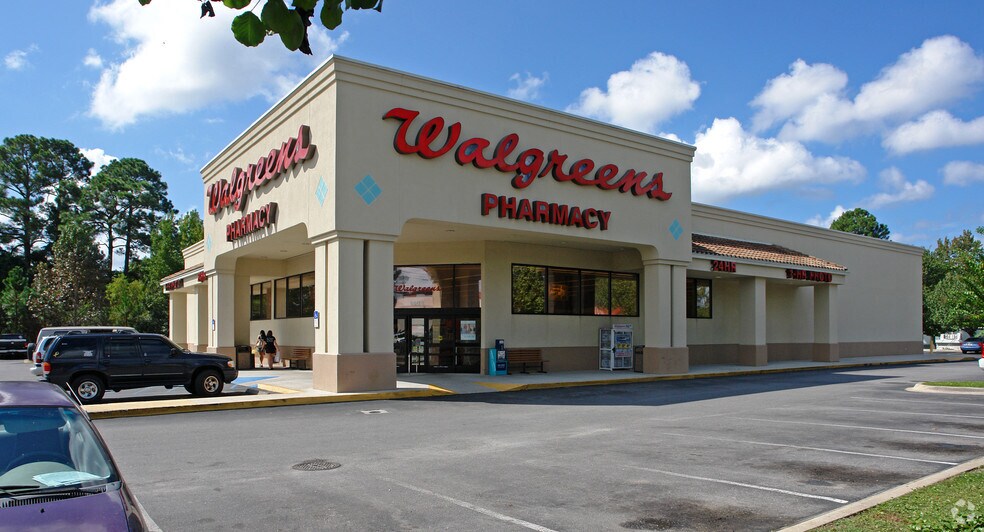 More Photos Of 1402 Ohio Ave, Lynn Haven Drugstore For Sale