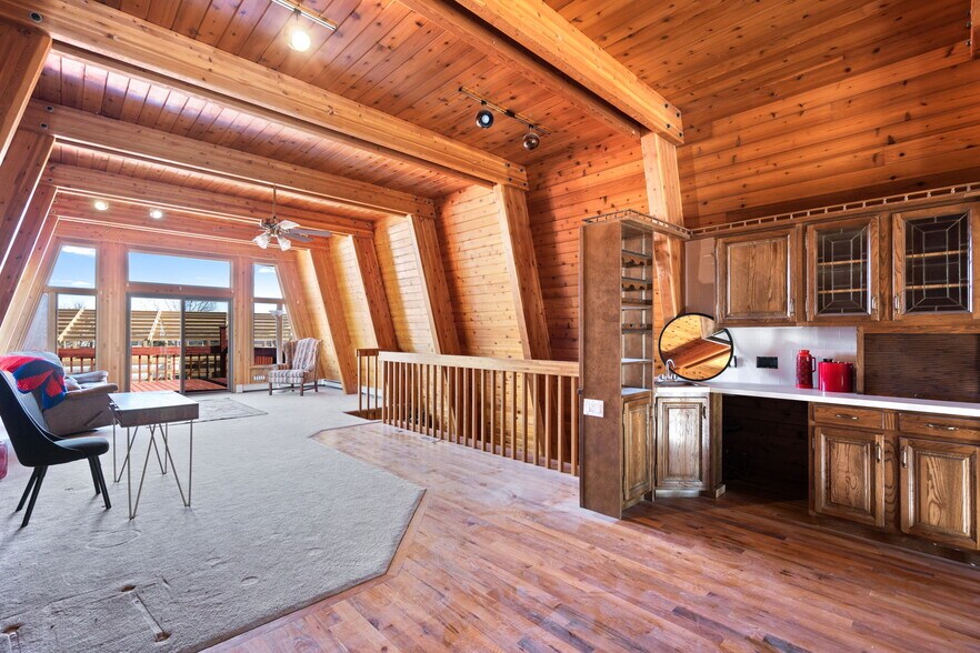 More Photos Of 13231 Dillon St, Brighton Specialty For Sale