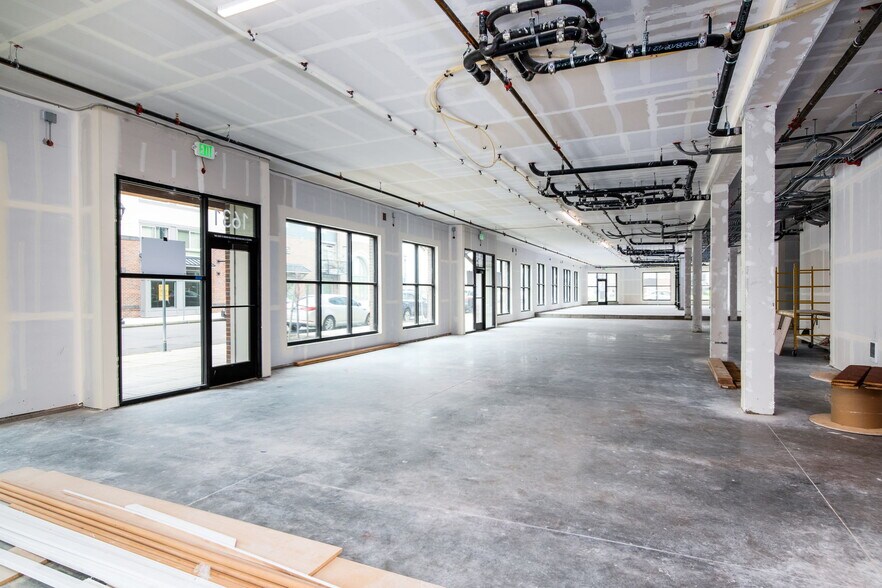 More Photos Of 1625 NE Market Dr, Fairview Apartments For Lease
