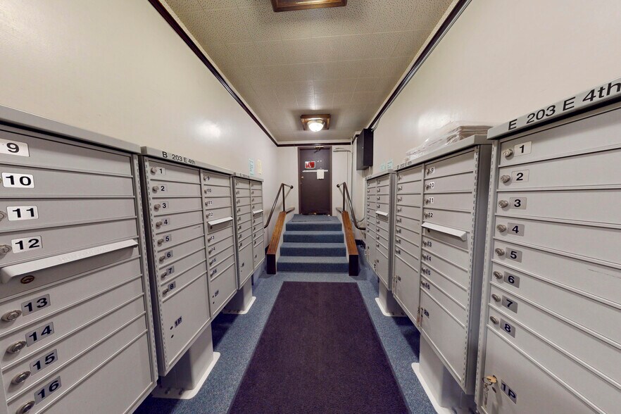 More Photos Of 201-205 4th Ave E, Olympia Office For Sale