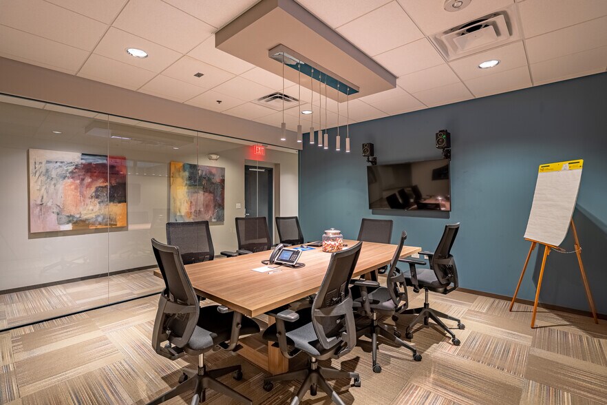 More Photos Of 6135 N 7th St, Phoenix Office For Lease