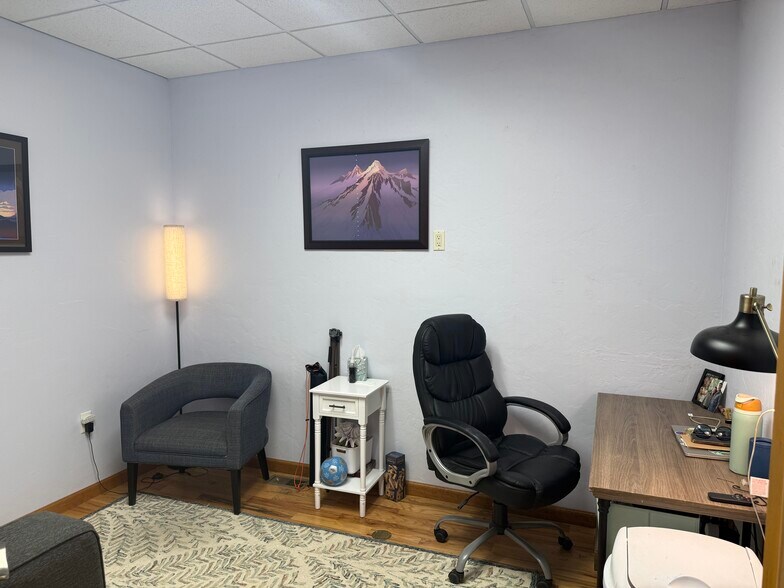 More Photos Of 195 S Lena St, Ridgway Medical For Sale