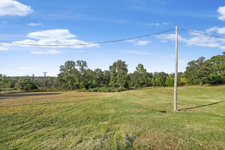 More Photos Of 12670 S Highway 48, Bristow Warehouse For Sale