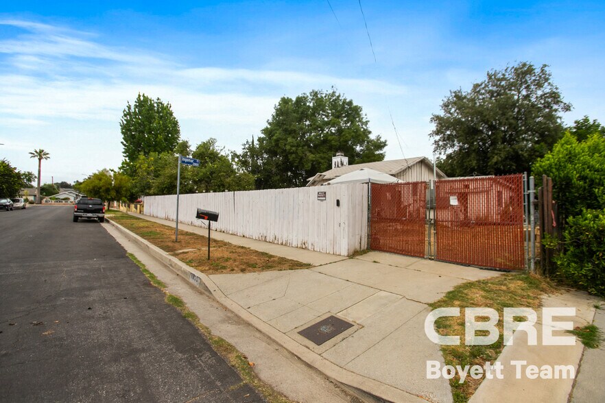 More Photos Of 7800 Jordan Ave, Canoga Park Land For Sale