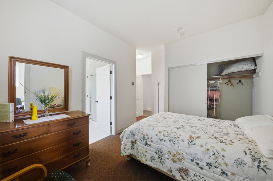 More Photos Of 3900 Balboa St, San Francisco Religious Facility For Sale