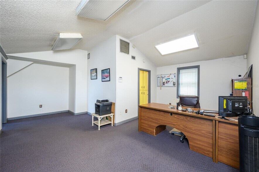 More Photos Of 377 E Sr-434, Longwood Auto Repair For Sale