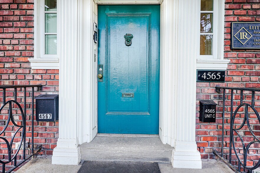 More Photos Of 4565 Rue Sherbrooke O, Westmount Office For Lease